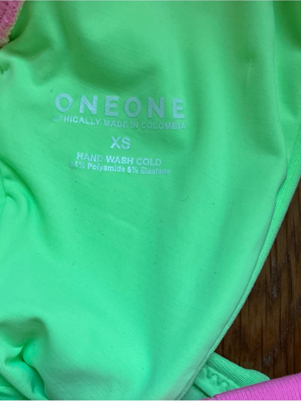 OneOne neon green/pink bikini Kameron top Jesse bottoms S/XS NWT - Picture 7 of 9